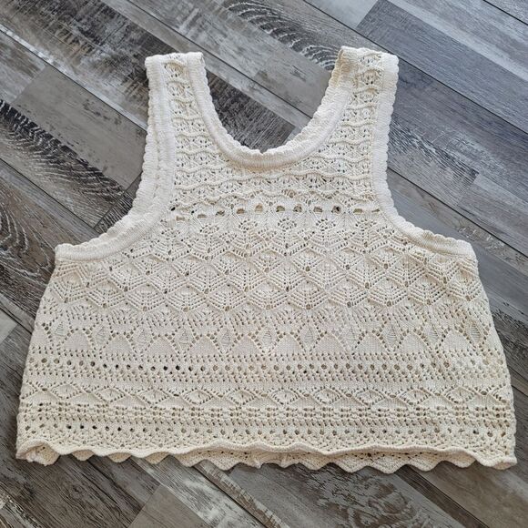 New House of Harlow Beige Crochet Back Button Tank Size Large - Picture 2 of 6